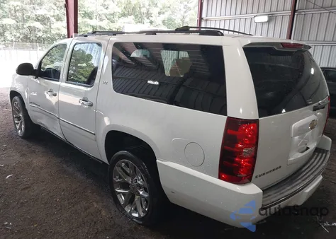 2013 Chevrolet Suburban 1500 Ltz из США, поврежденный, VIN 1GNSKKE71DR136523
